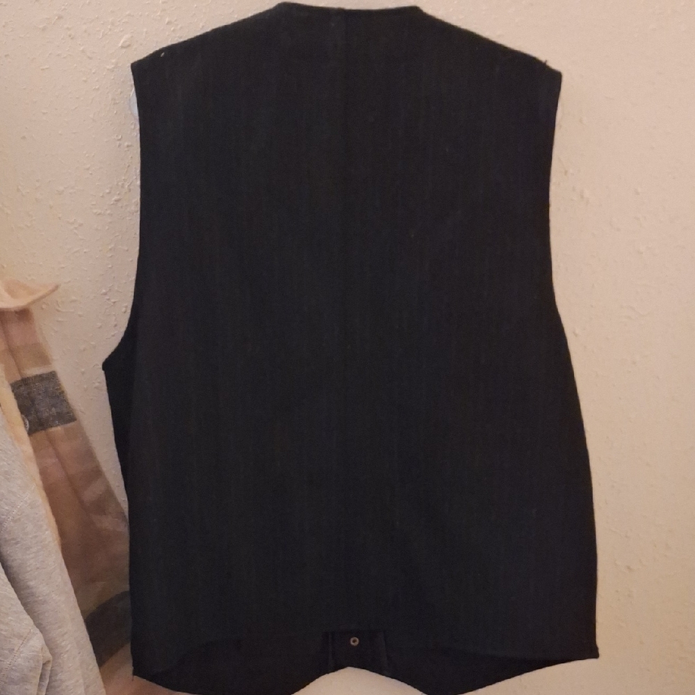 Black Button-Up Wool Blend Vest - Picture 5 of 5